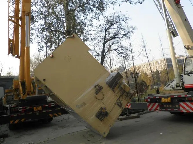 順義專業(yè)搬運冷水機(jī)組鍋爐吊裝公司