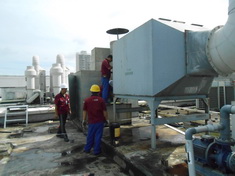 北京食品設(shè)備專業(yè)卸車吊裝人工搬運